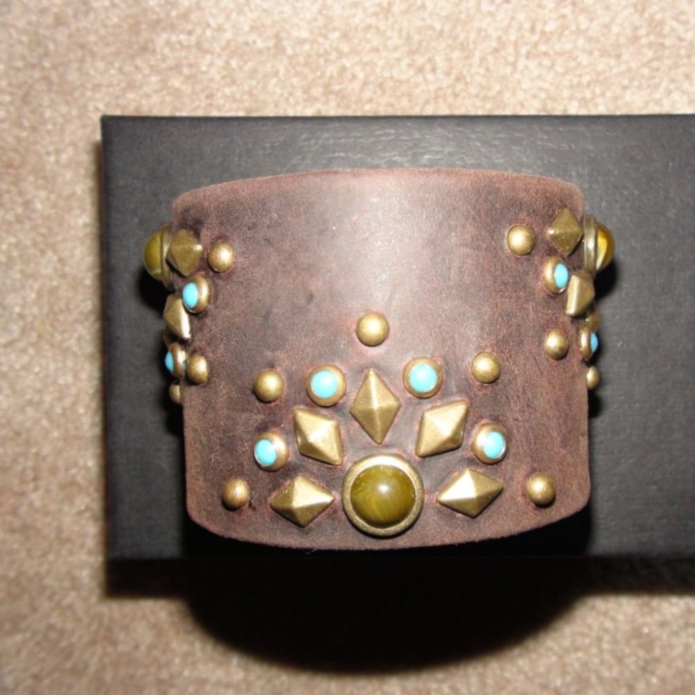 NWOT Leatherock Danica Hard Cuff Bracelet Dark Brown Leather